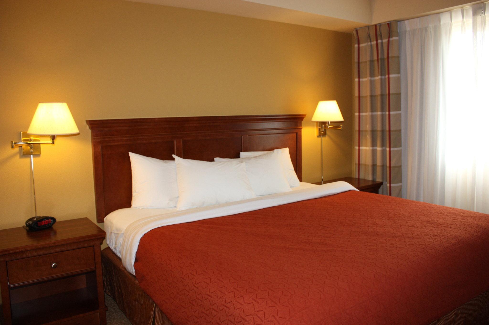 Travelodge Suites By Wyndham Regina - Eastgate Bay Exteriér fotografie