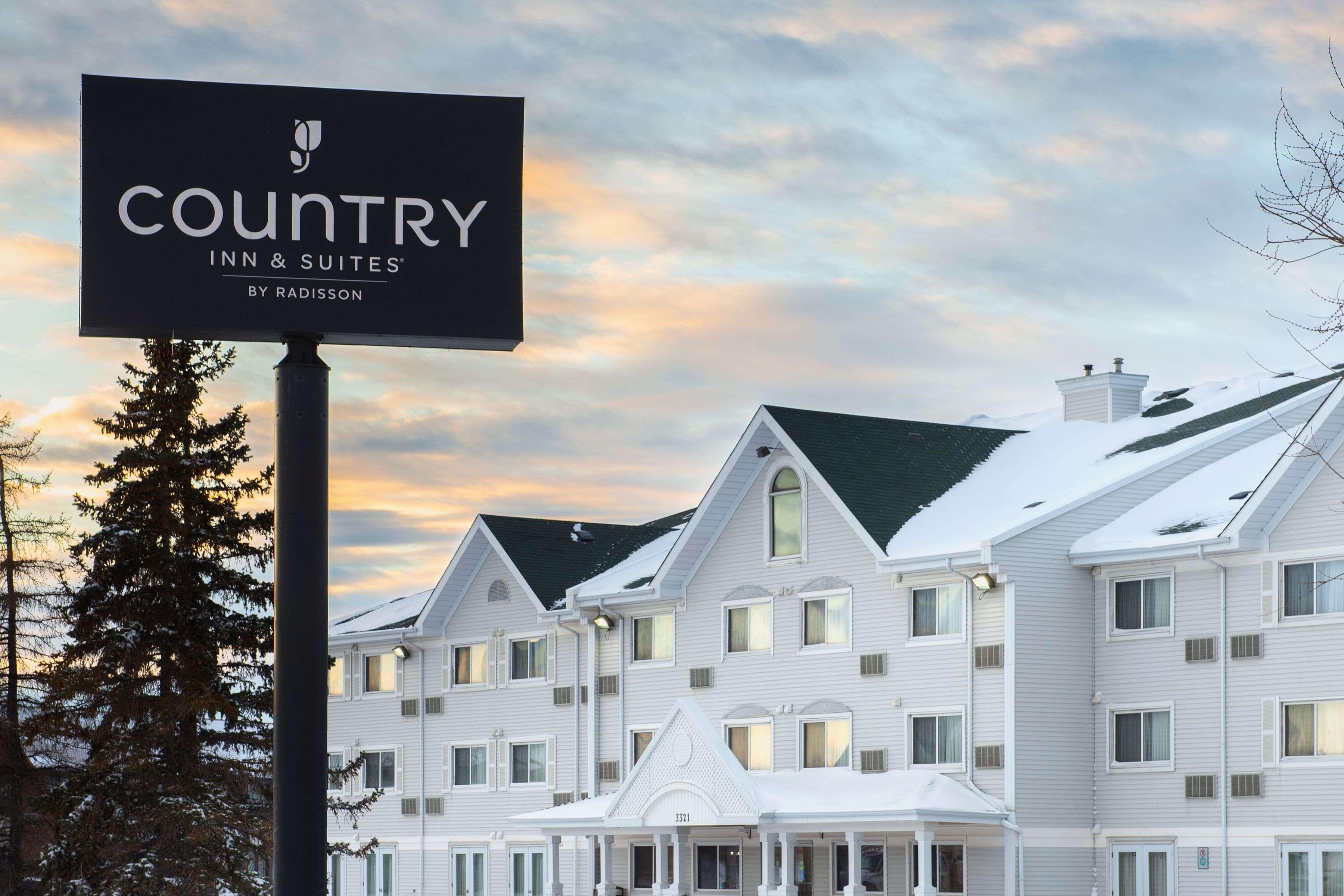 Travelodge Suites By Wyndham Regina - Eastgate Bay Exteriér fotografie